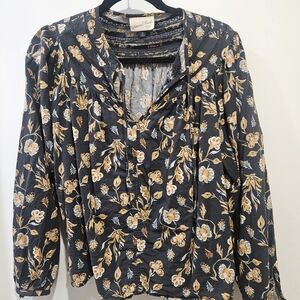 Universal Thread Black Floral Blouse